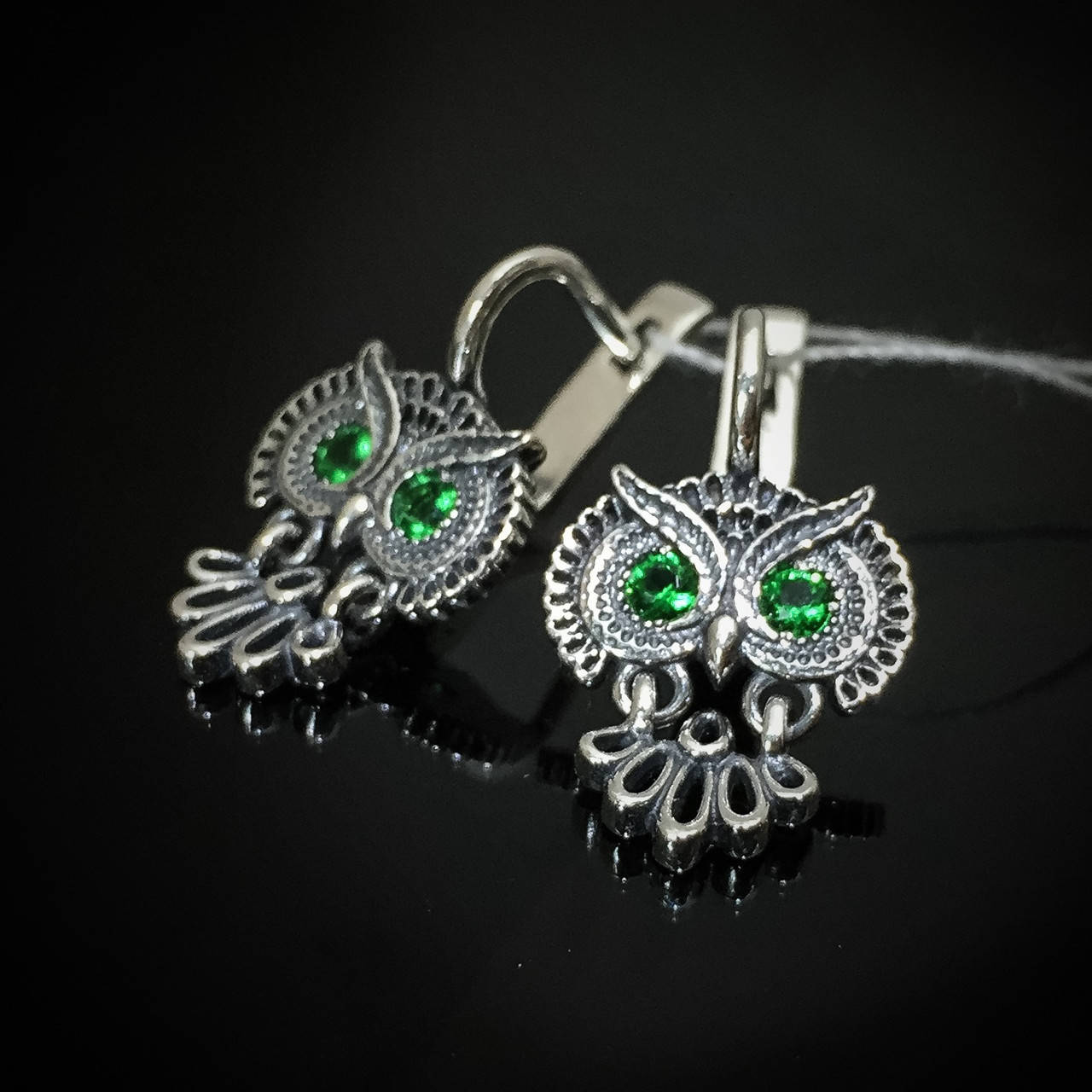 

Серебряные серьги "Сова" с цветными фианитами