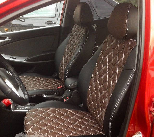 

Чехлы на сиденья Форд Мондео (Ford Mondeo) (модельные, 3D-ромб, отдельный подголовник) черно-коричневый