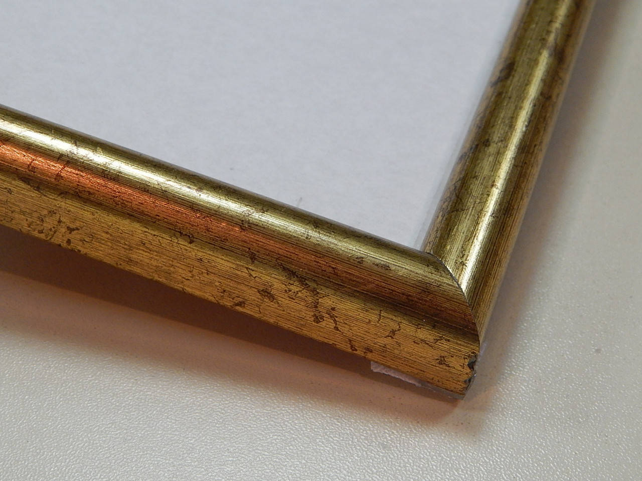 

Рамка А5 (!48х210).14 мм.Рамки для фото ,вышивок,дипломов., Золотистый