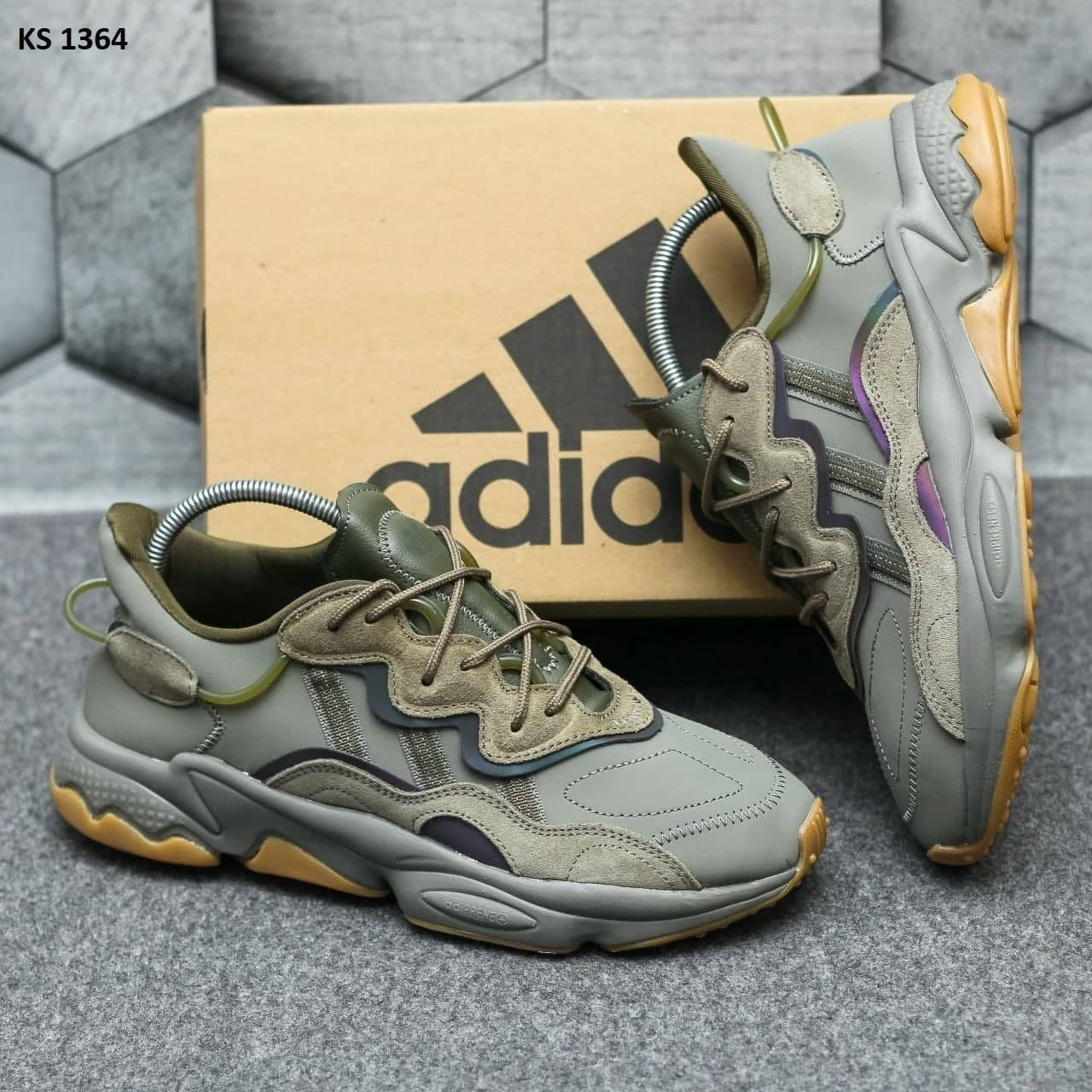 

Кроссовки Adidas