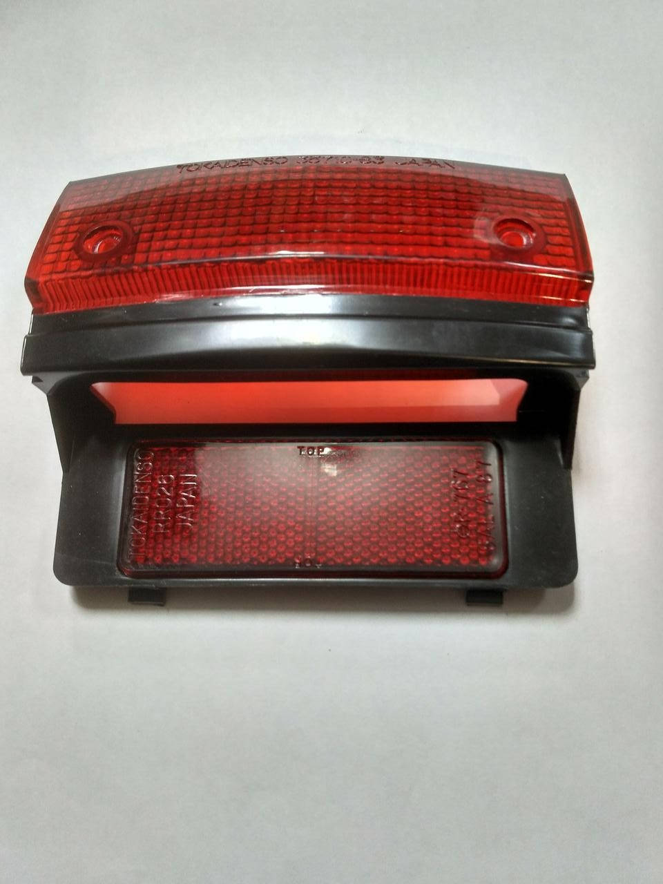 

Стекло стопа Suzuki Sepia (старая) (Mototech Тайвань)