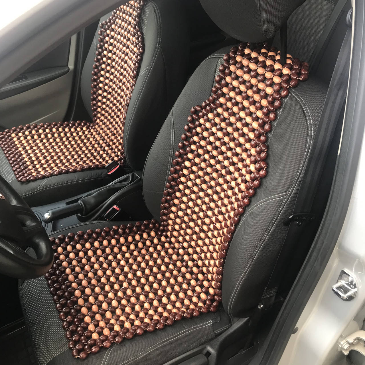 

Накидки на сиденья автомобиля АН2