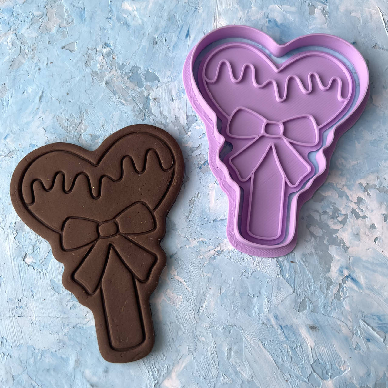 

Вирубка "Морозиво-серце" / Вырубка - формочка для пряников "Мороженое-сердце"