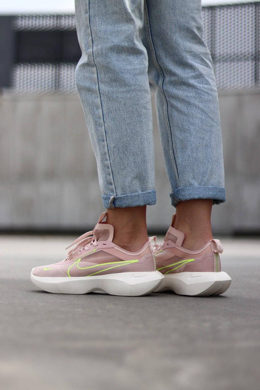 

Кроссовки женские Nike VISTA LITE Beige White Size 38, Розовый