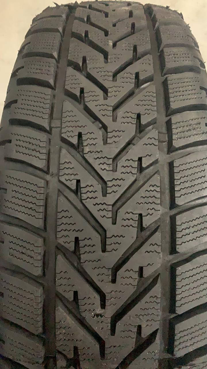 

Зимові Шини R14 185 70 GAUTH PNEUS 88T (Зимние шины)