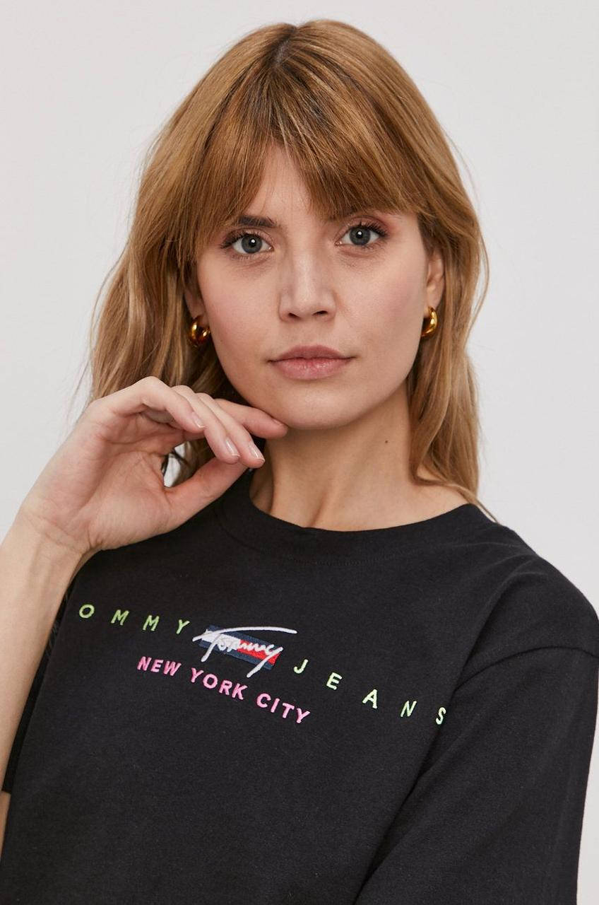 

Футболка женская Tommy Jeans, черная томми джинс
