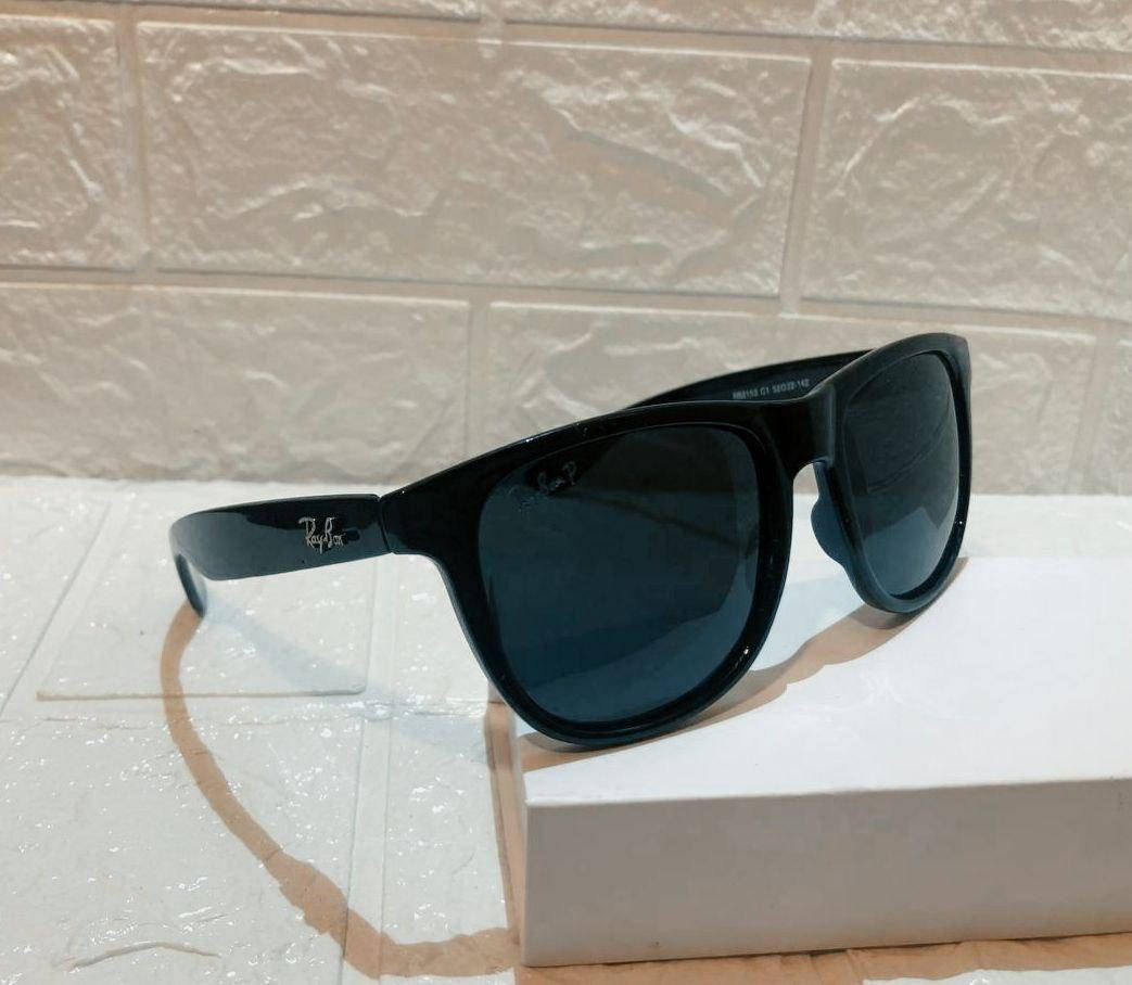 

Женские очки Ray Ban Wayfarer , Ray Ban женские солнцезащитные очки , глянцевые очки UV 400, Черный