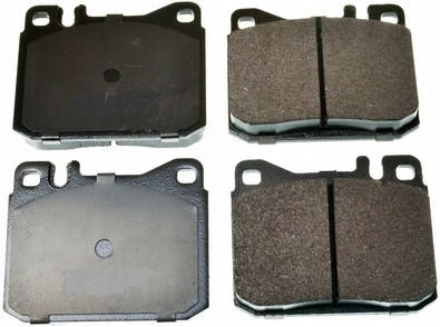 

Тормозные колодки Mercedes 190 QAP 06 365