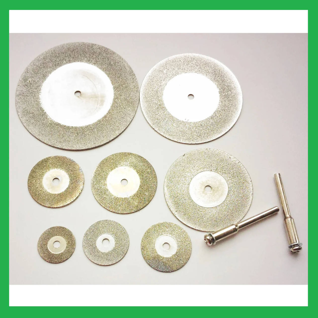 

Набор отрезных алмазных дисков 8 шт диаметром 16,20,22,25,30,40,50,60 мм. с держателем