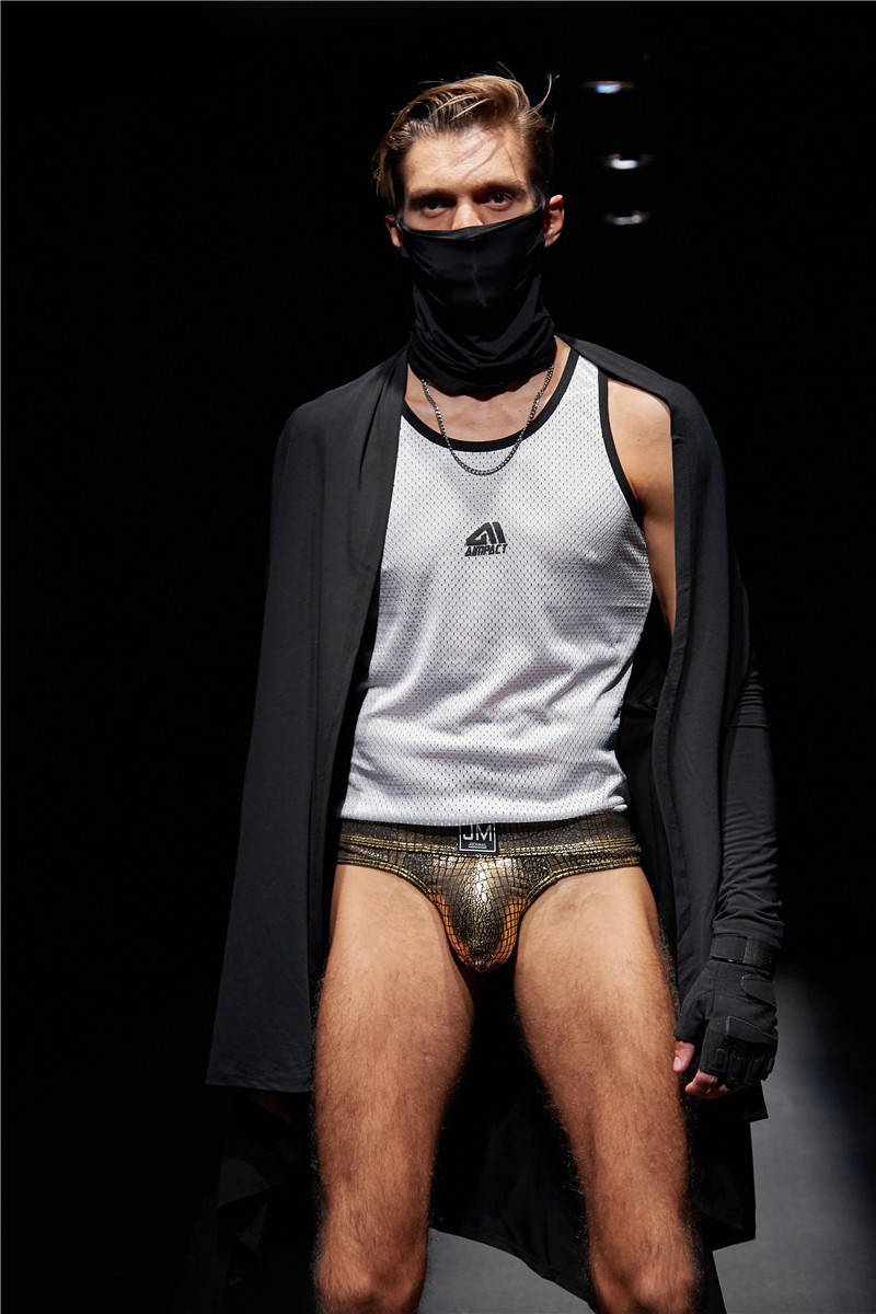 

Золотые стринги для стриптиза Jockmail JM177