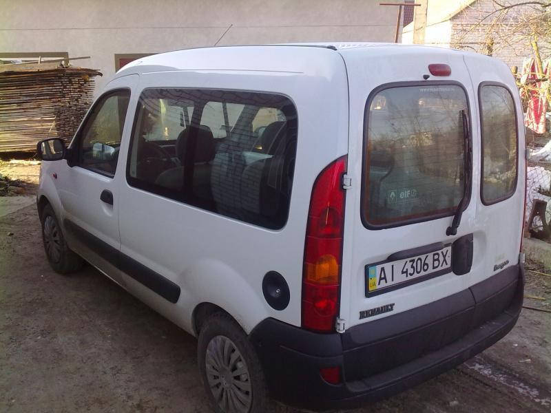

Стекло Renault Kangoo II 08- Сплошное Салона Левое SG