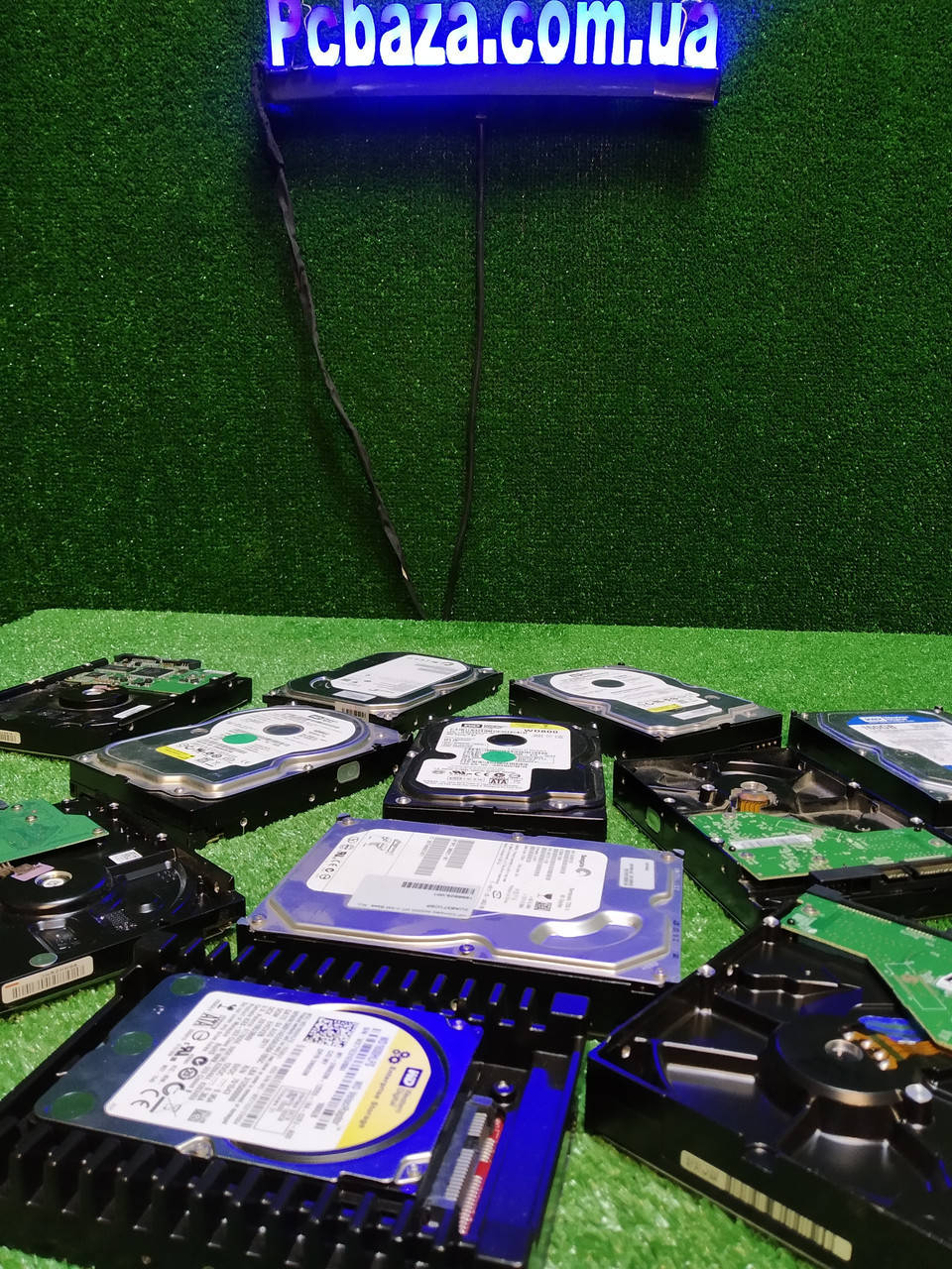 

Жесткие диски HDD 3.5" для настольного ПК 320 ГБ