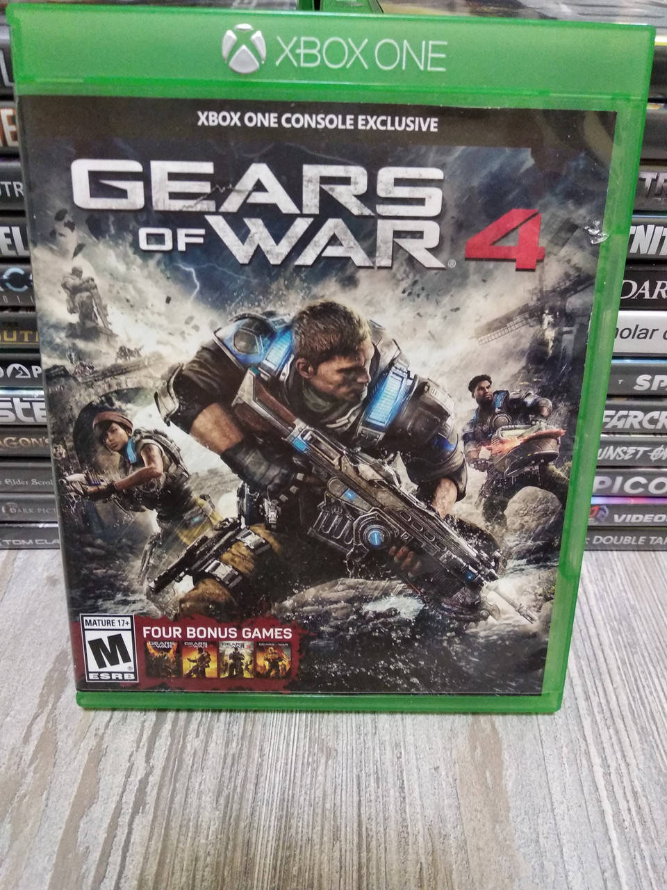 

Диск с игрой Gears of War 4 XBOX One / Русская версия / для 2их игроков