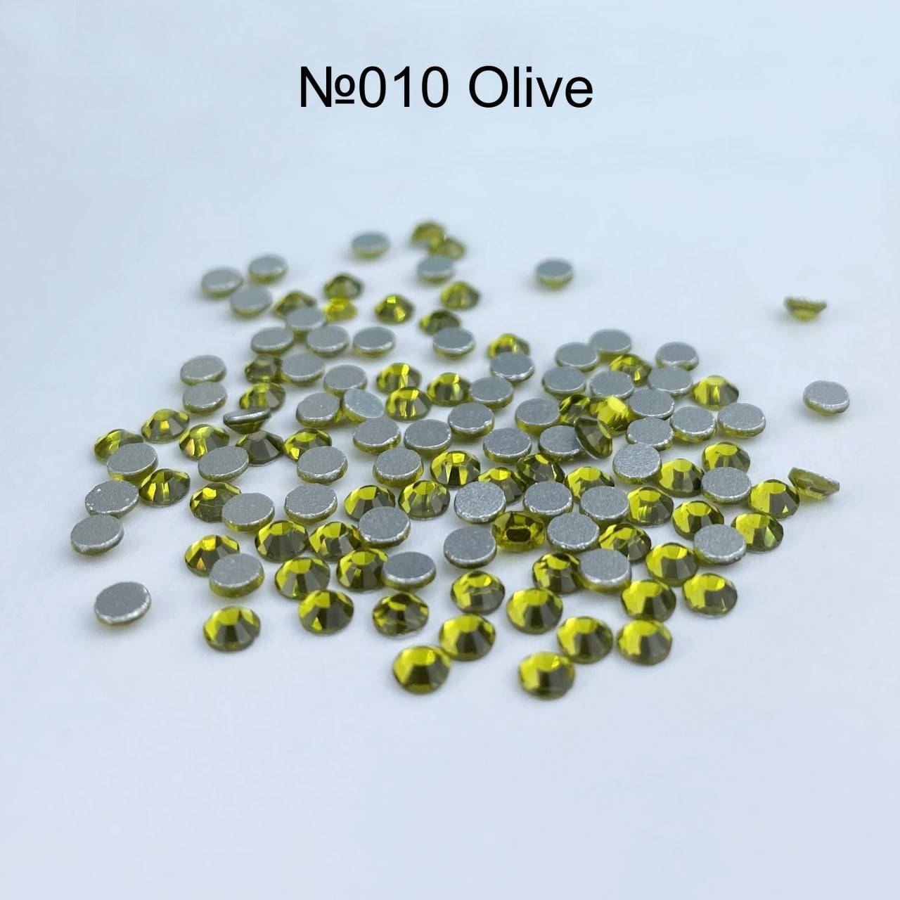 

Стразы стекляные Olive SS3 100 штук
