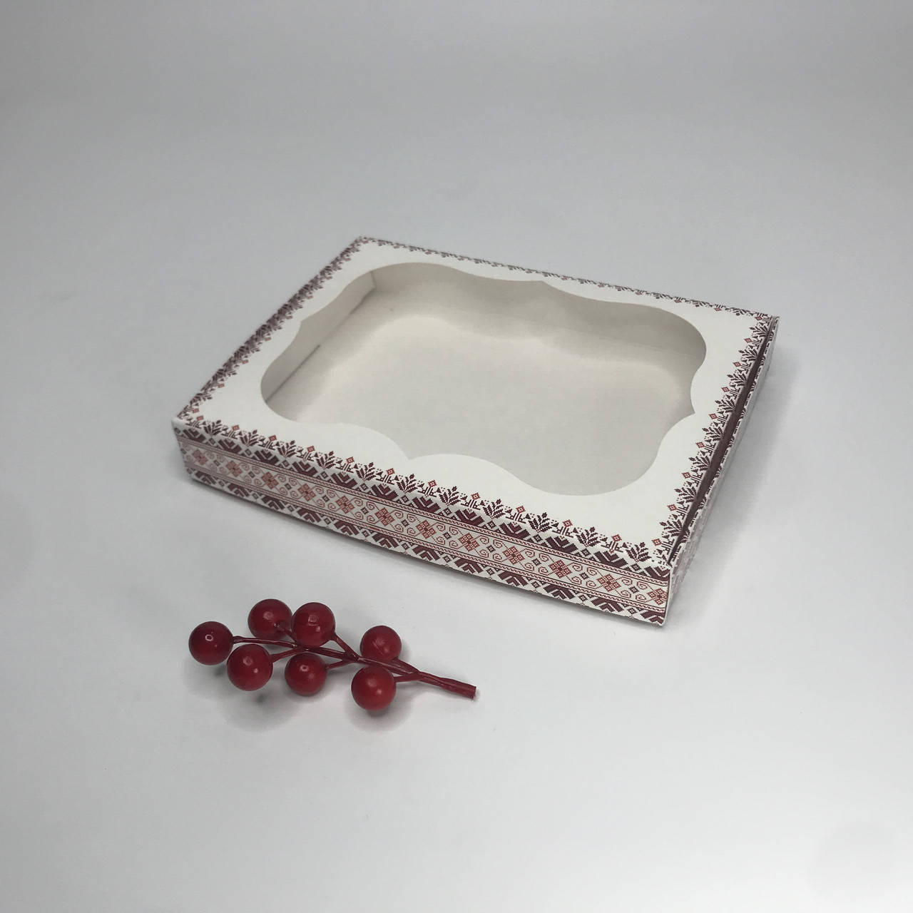 

Коробка для пряника, 200*150*30 мм, с окном, "Вышиванка", Белый