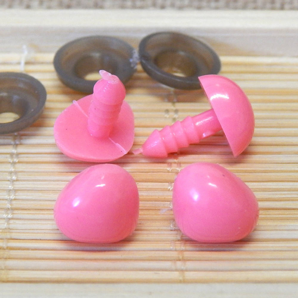 

Носик для игрушек амигуруми 11х10 мм, розовый