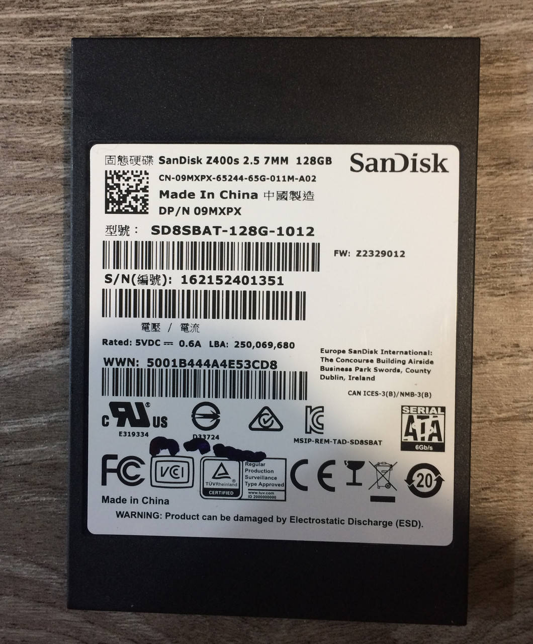 

SSD-накопитель Sandisk 128ГБ Z400s 2.5 дюйма / SATA 3.0 / 6Гб/с