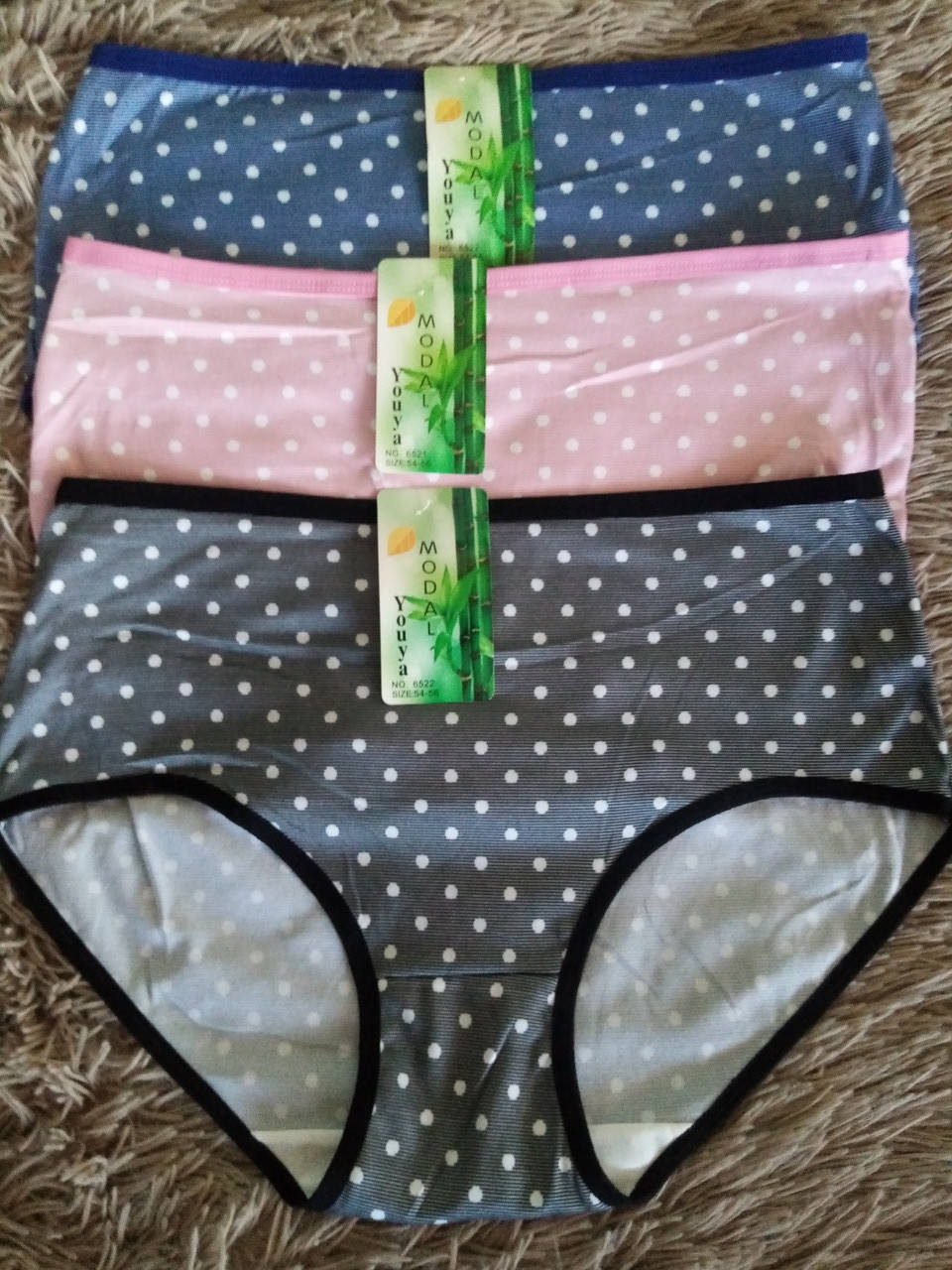 

Трусики женские р,50-52
