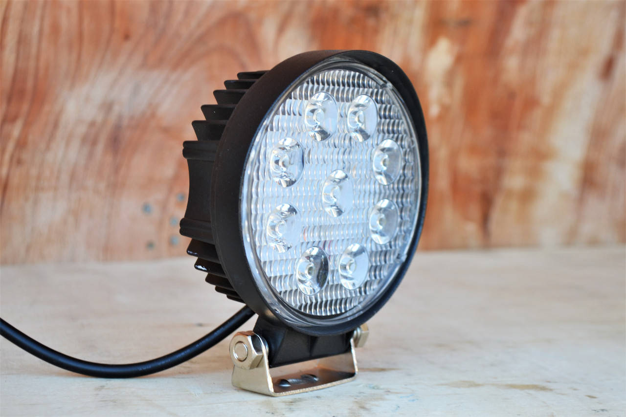 

Светодиодная LED фара рабочая 36Вт,(4Вт*9ламп) Широкий луч, Белый