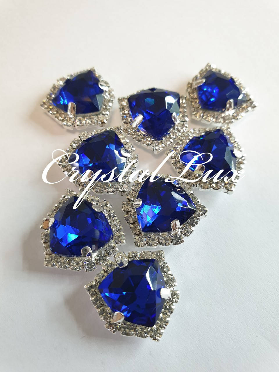 

Triangle 16*16mm Sapphire в цапах