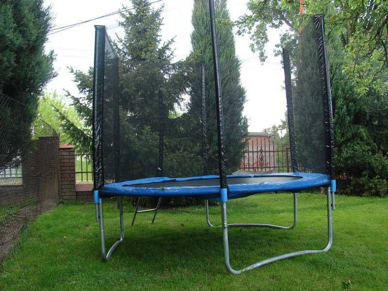 

Батут Funfit 252см (8ft) диаметр с внешней сеткой спортивный для детей и взрослых