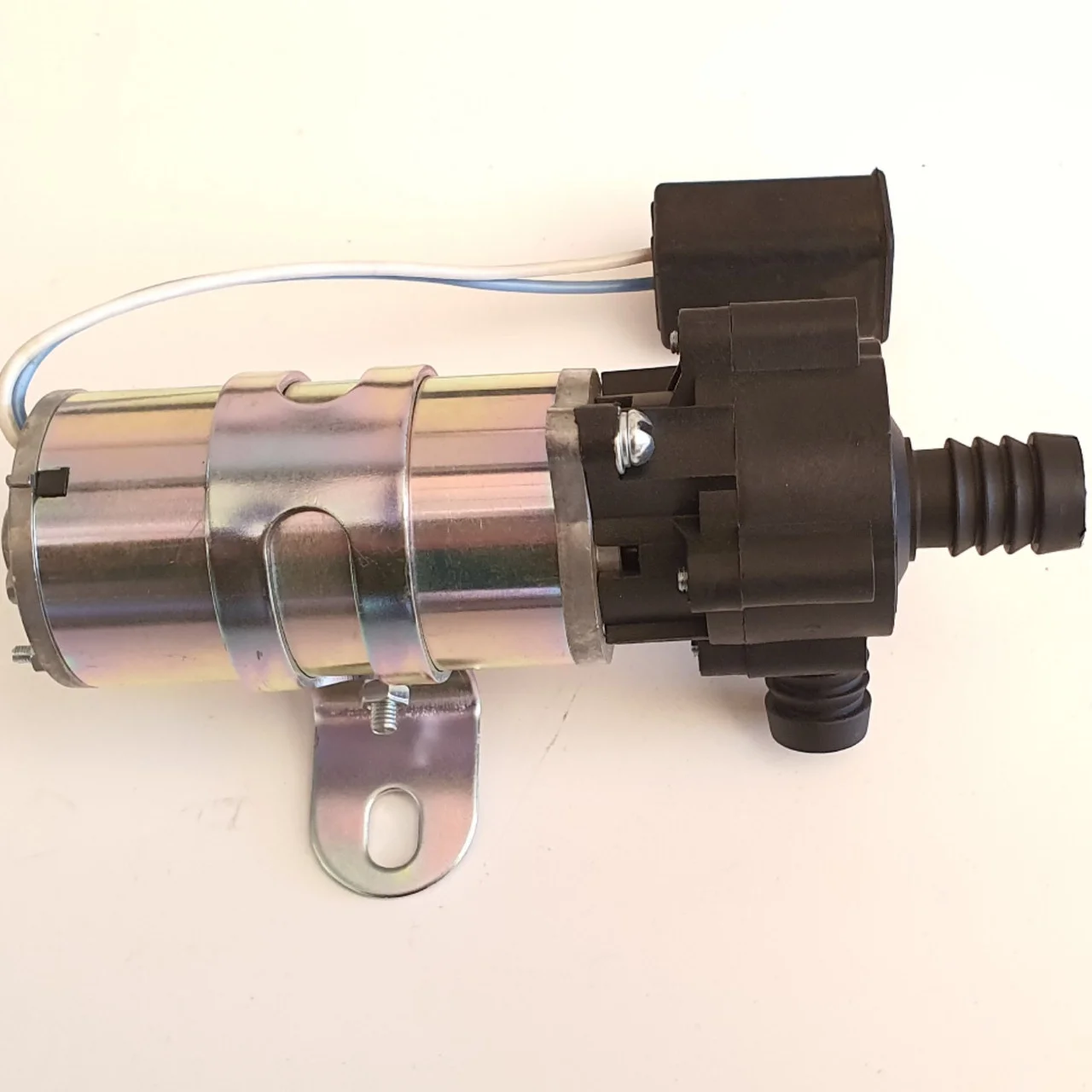 

Электронасос отопителя салона 12V d=16