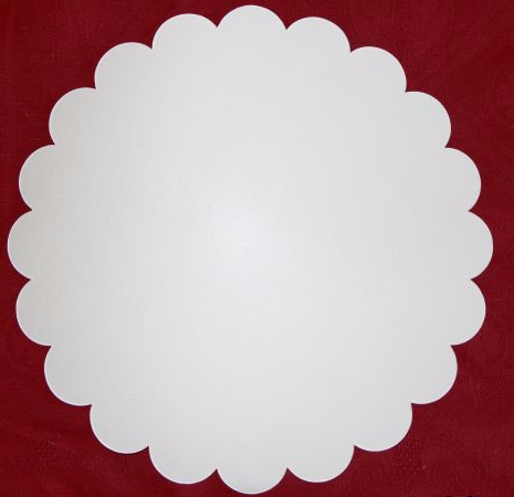 

Подложка белая "Ромашка" 31см, толщина - 0,4мм