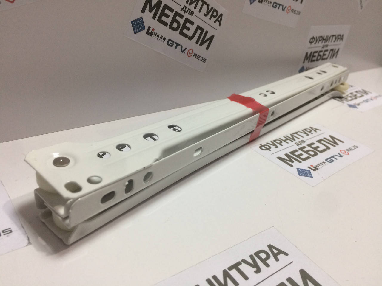 

Направляющие для ящиков роликовые 400 mm Белые