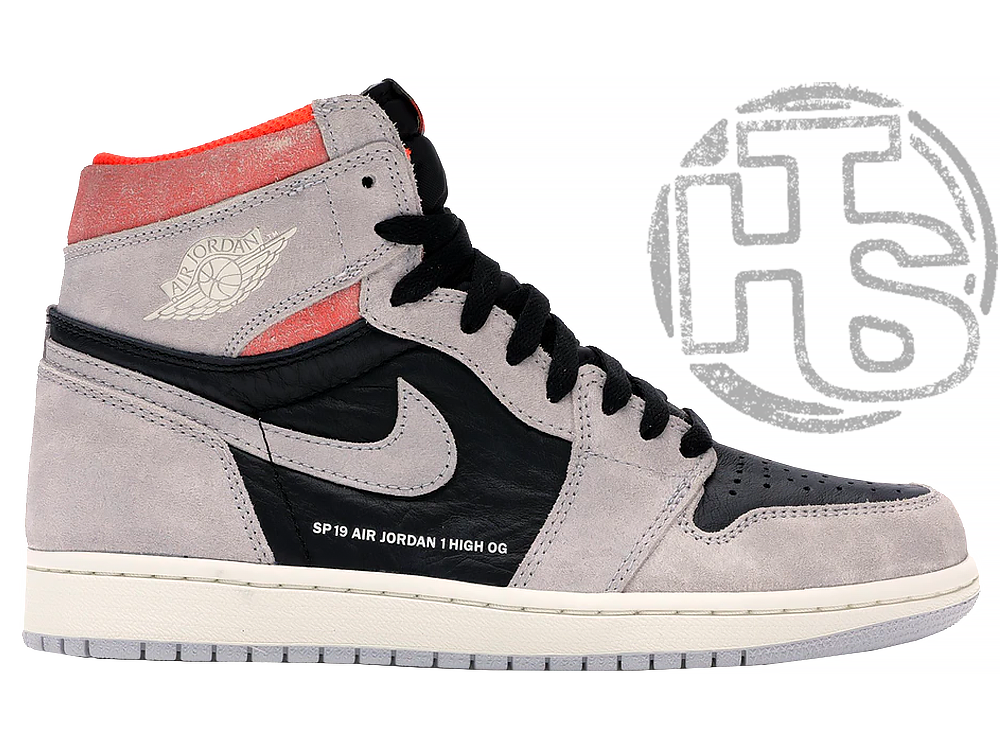 

Женские кроссовки Air Jordan 1 Retro High Neutral Grey Hyper Crimson 555088-018, Серый