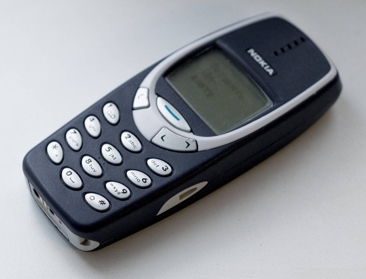 

Мобильный смартфон Nokia 3310 old 850 мАч, Черный