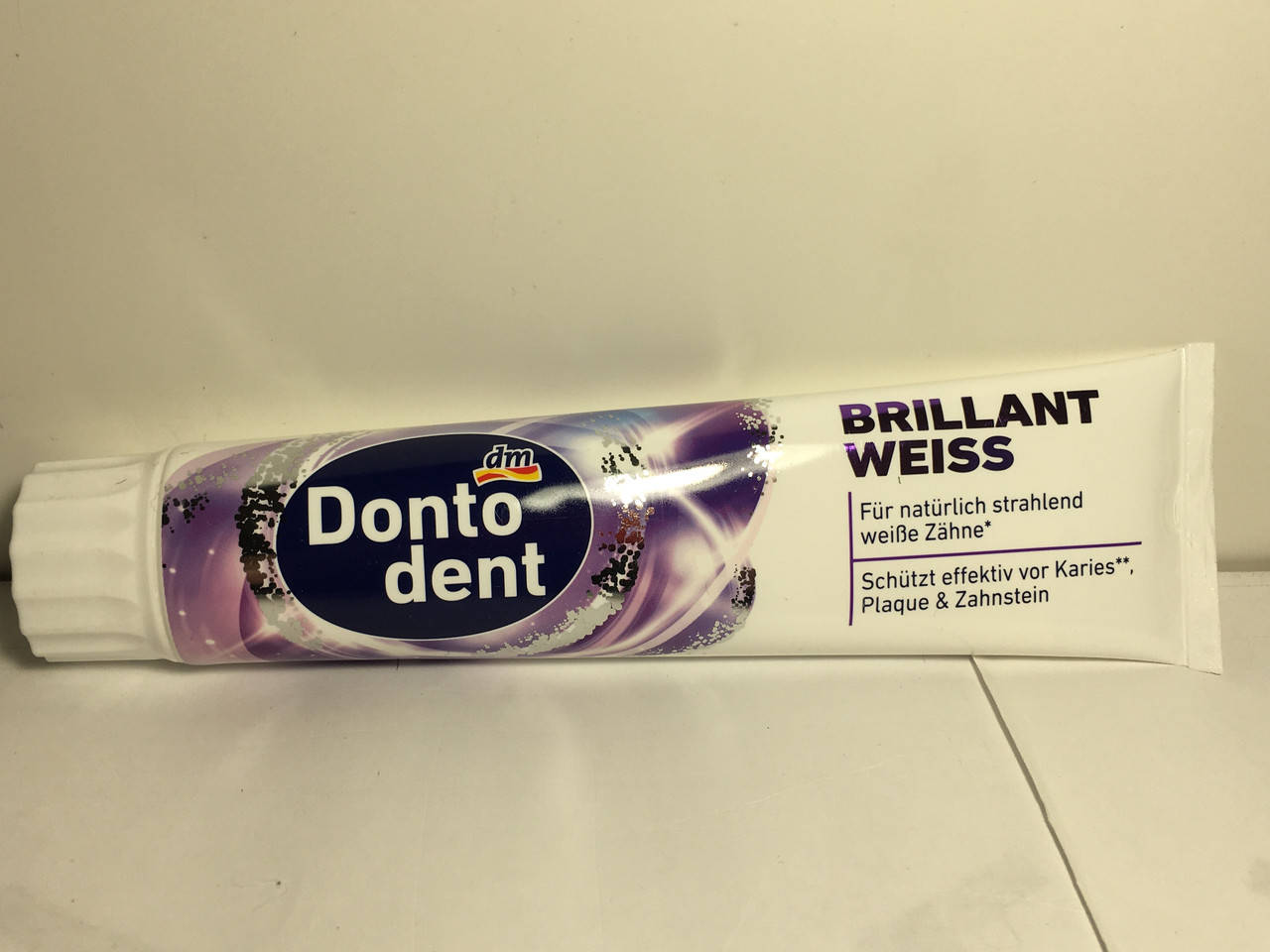 

Зубна паста Dontodent Brillant Weiss 125 мл.