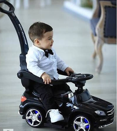 

Детская машинка Mercedes на аккумуляторе каталка-толокар Bambi M 3186 с родительской ручкой Черный
