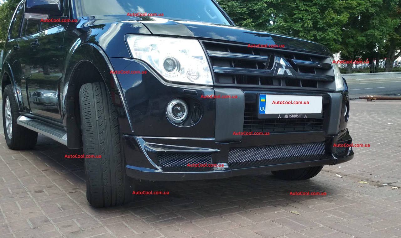 

Накладка на передний бампер MITSUBISHI PAJERO Wagon 4, Черный