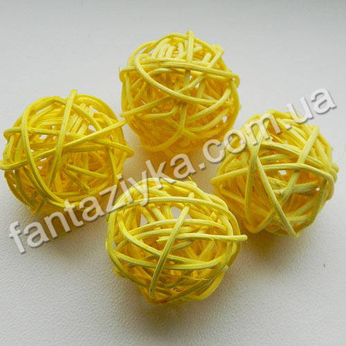 

Плетеный шарик из ротанга 30мм, желтый