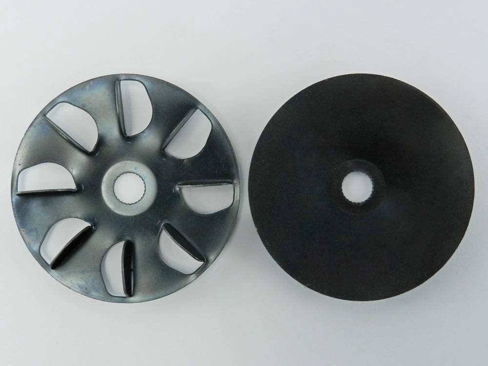 

Крыльчатка (щека) Suzuki Address/Sepia/ Lets (железная из 2х частей)(01765)