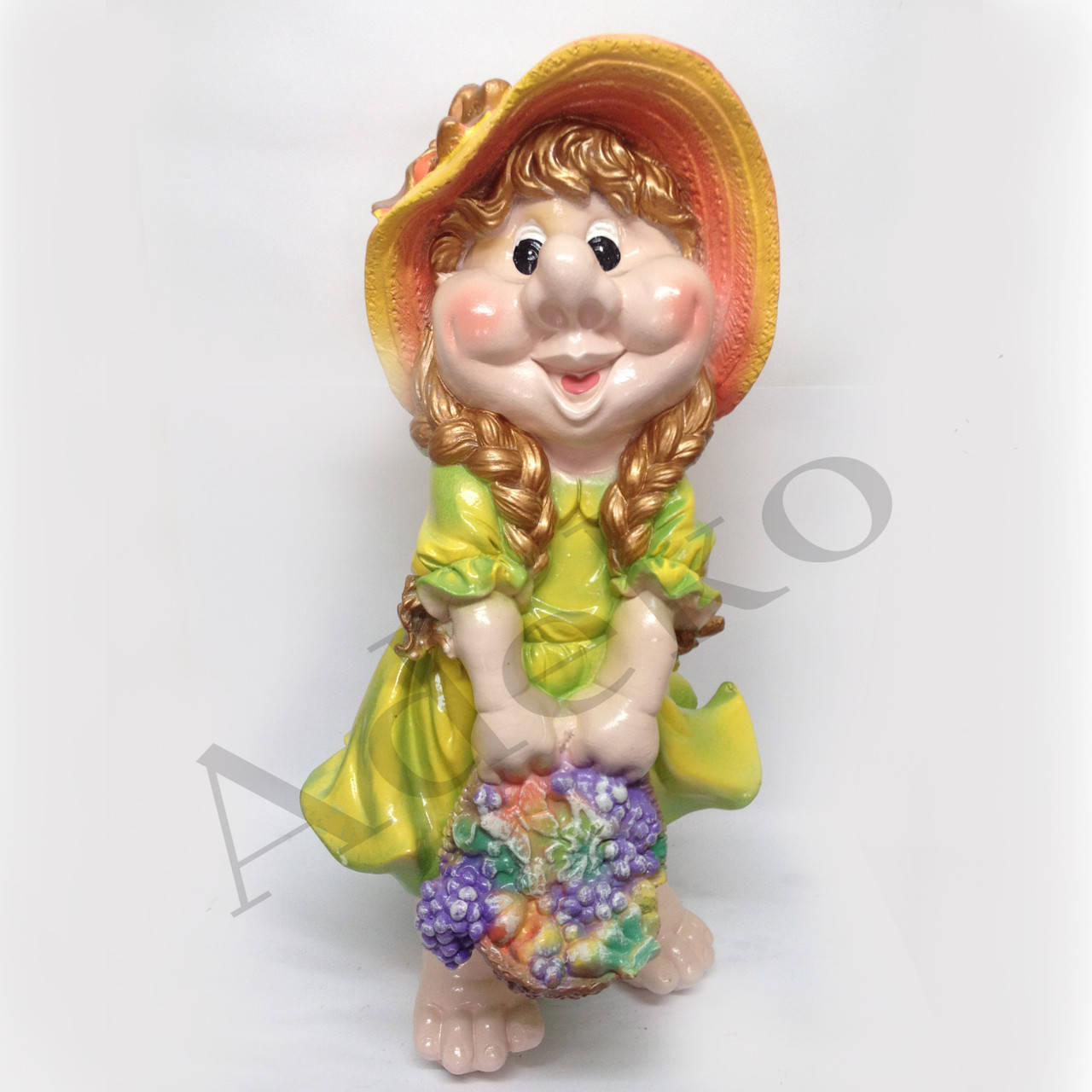 

Садовый гном девочка Даша большая 67 см