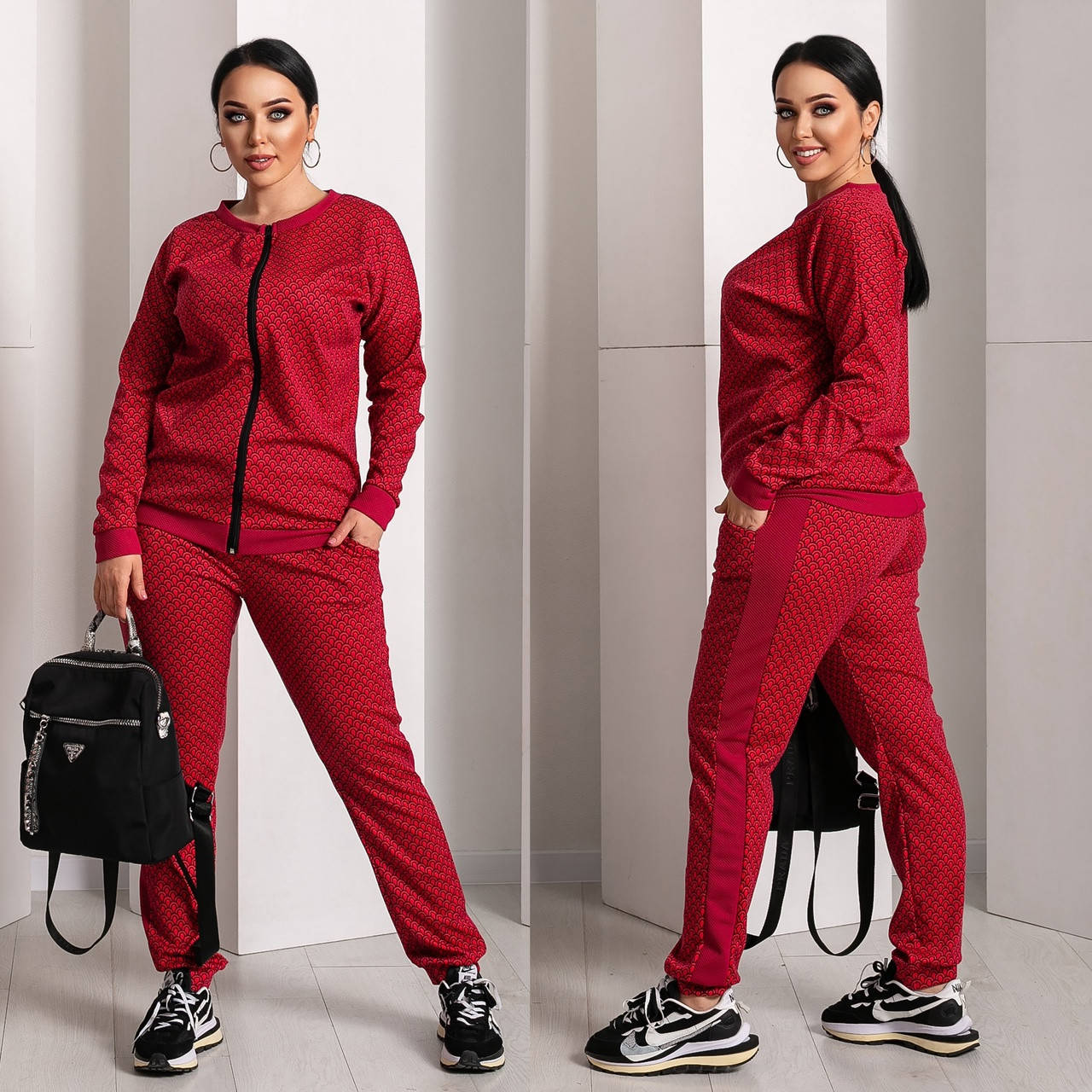 

Женский весенний костюм в принт трикотаж 46-48;50-52;54-56;58-60 "LADA" недорого от поставщика