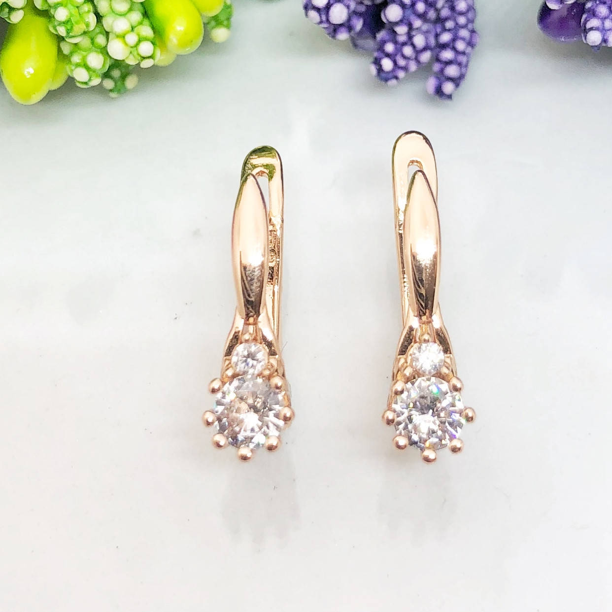 

Серьги ЕА 1880, Размер 17*6 мм, белый кристалл, позолота РО