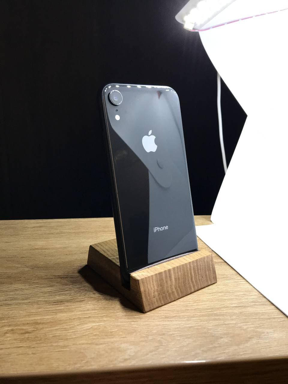 

Б/У Смартфон Apple iPhone XR 64Gb оригінал з гарантією, Black