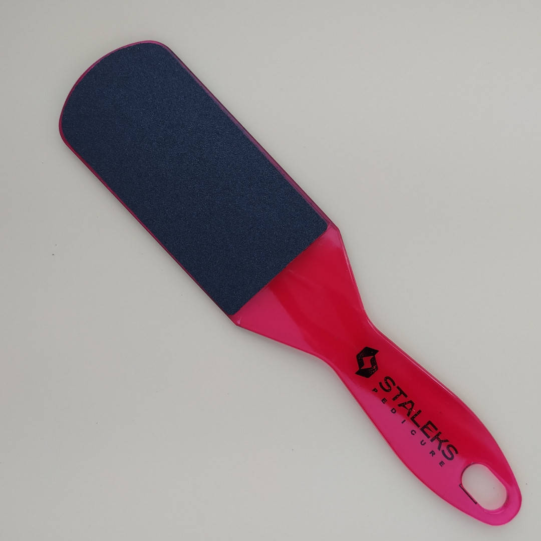 

AE 10/2 Терка для стоп пластиковая EXPERT 10 TYPE 2 (80/120)