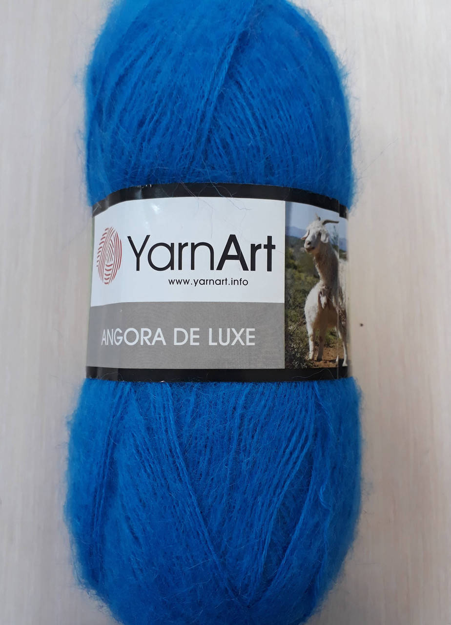 

Пряжа Angora De Luxe YarnArt василек 3040