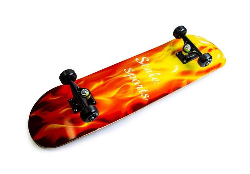 

СкейтБорд деревянный Scale Sports "Fire"