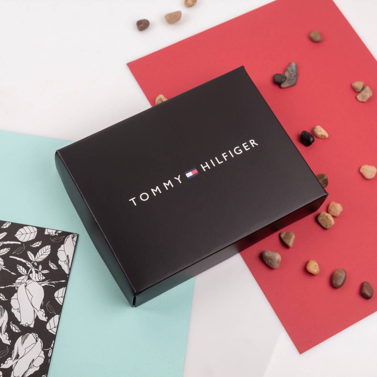 

Коробка Tommy Hilfiger, Черный