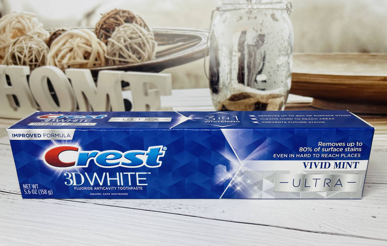 

Отбеливающая паста с защитой эмали Crest 3D White Ultra Vivid Mint