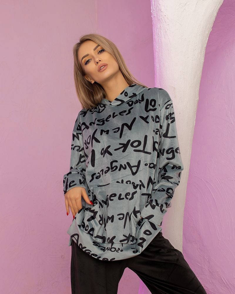 

Велюровый демисезонный спортивный костюм женский с надписями на худи Размеры 42-44, 46-48, 50-52, 54-56, Черный