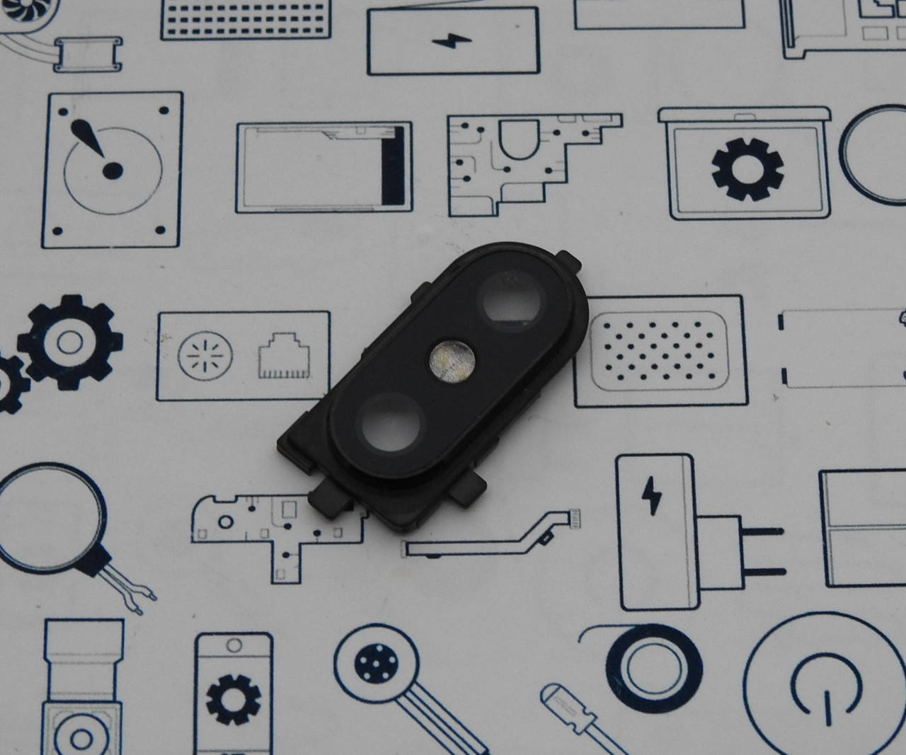 

Стекло камеры Xiaomi Mi8 в корпусе Сервисный оригинал с разборки, Разные цвета