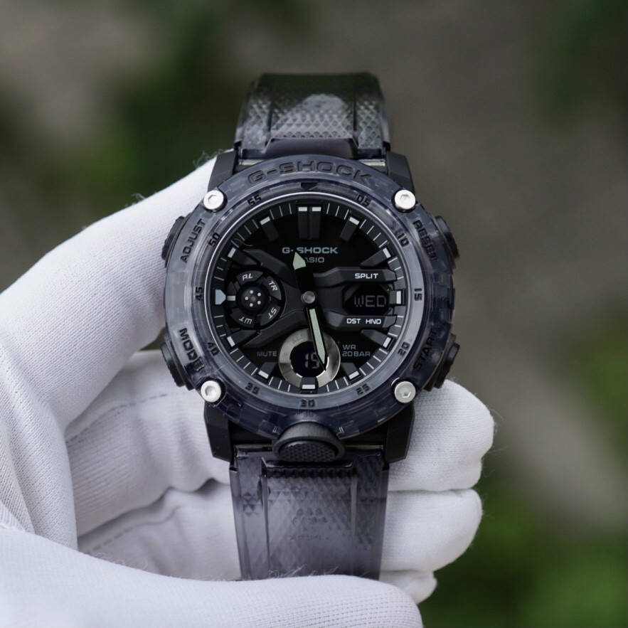 

Casio G-Shock GA-2000SKE-8AER 200m