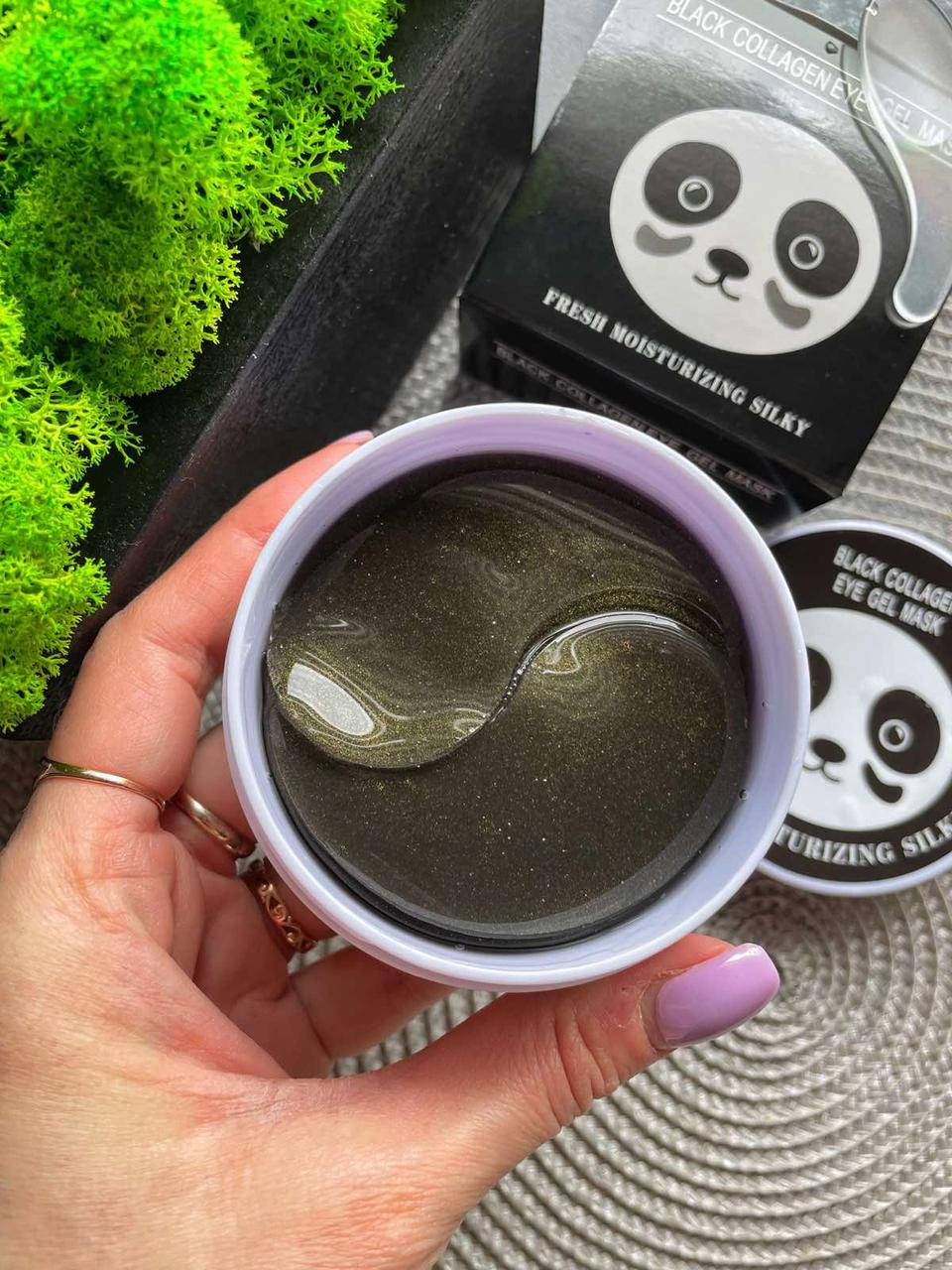 

Гидрогелевые патчи с экстрактом черного жемчуга и коллагеном Black Collagen Eye Gel