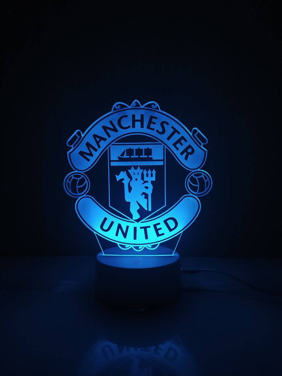 

Манчестер Юнайтед Світильник-нічник 16 кольорів + ПУЛЬТ Підставка Чорна