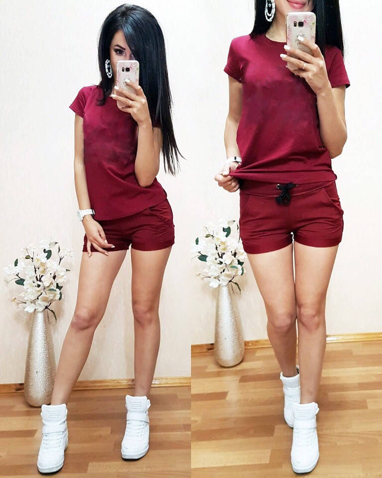 

Женский летний костюм шорты и однотонная футболка, Бордовый